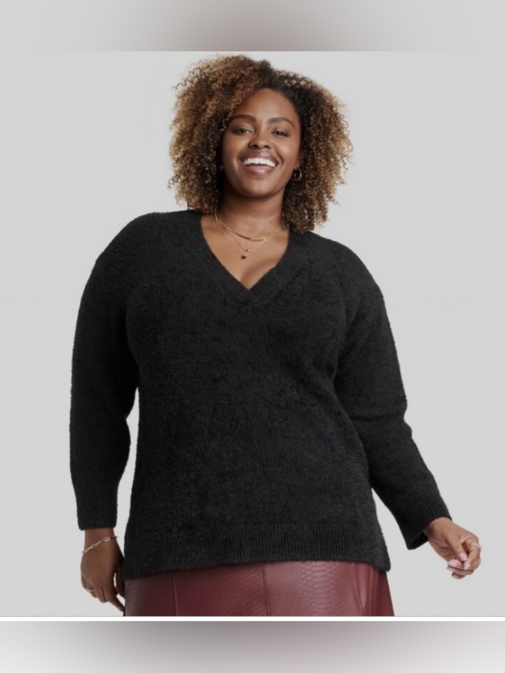 Ava & Viv Women’s V Neck Pullover Fuzzy Sweater in classic Black sz 3X